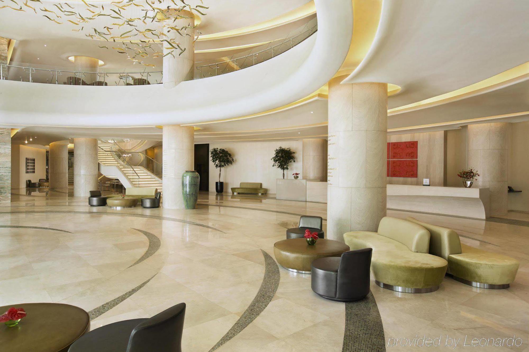 Millennium Al Rawdah Hotel Abu Dhabi Esterno foto The hotel's lobby