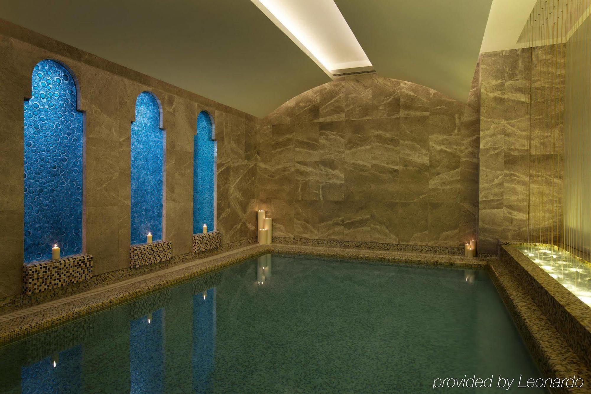 Millennium Al Rawdah Hotel Abu Dhabi Esterno foto The spa at the Four Seasons Hotel